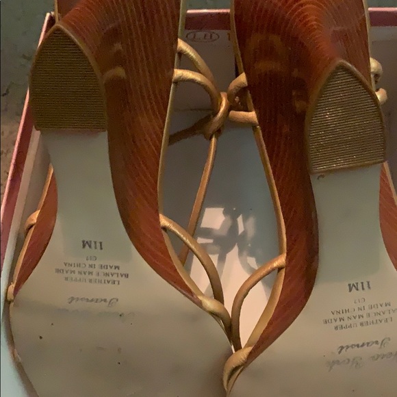 Sexy gold strappy wedge sandals. - Picture 3 of 3